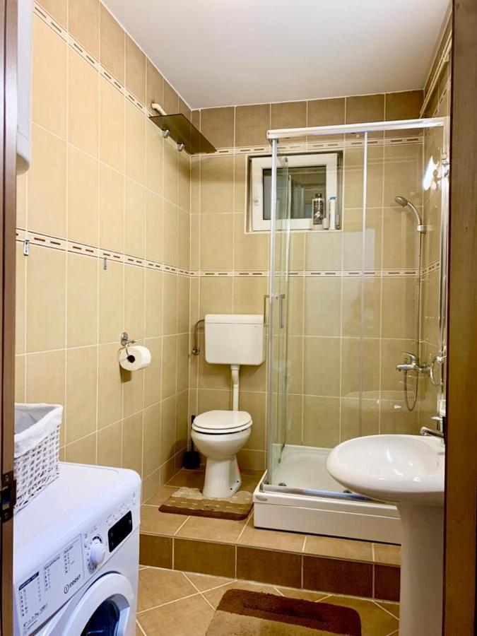 City Center Crown Apartment Belgrado Exterior foto